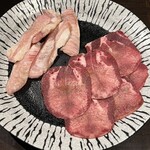 本格焼肉・もつ鍋 肉衛門 葛西店 - 