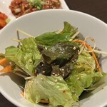 本格焼肉・もつ鍋 肉衛門 - 