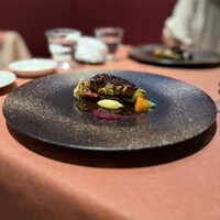 シェ フルール 横濱 - 和牛（しんしん）のステーキ　フォアグラ添え