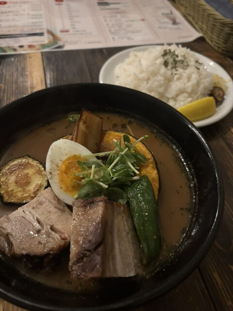 香屋（KOU YA）緑が丘の人気スープカレー｜旭川市