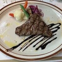 Aging beef ＆ Specialty coffee THE三本 - 