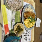 とりとたまごの専門店 EggFarm 鳥玉 - 料理写真: