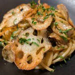 ワイン&サケルーム ロケット&カンパニー - 