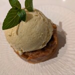 ワイン&サケルーム ロケット&カンパニー - 