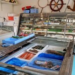 魚吉 - 店内