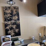 鮨　お料理　あお山 - シックな店内♪