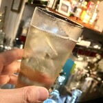 バル アート・アンド・アサ - 