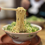 旭屋 - 醤油らーめん(野菜多め) 850円