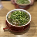 旭屋 - 料理写真:醤油らーめん(野菜多め) 850円