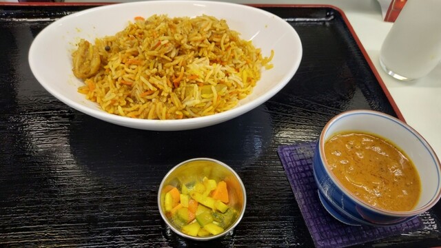 ダルバール 名取が丘店 &ndash; 本格インドカレーの館腰