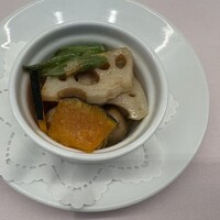 厳選洋食さくらい - ホタテと野菜のガーリック焼き