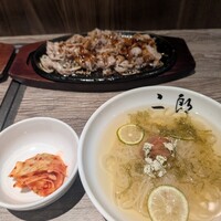 焼肉&手打ち冷麺 二郎 KANAYAMA - 
