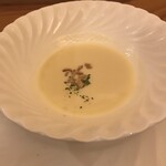 ビストロ ボナぺティ - とうもろこしのポタージュはウマウマ