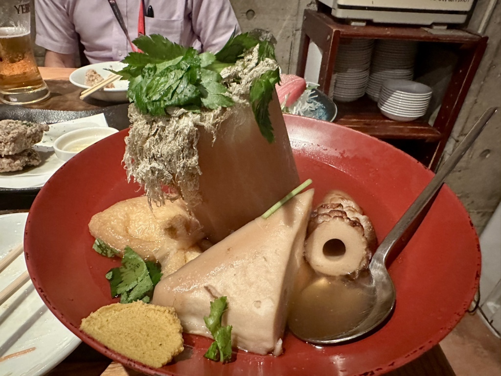 ビストロ 三 十 五 段 屋