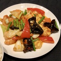 スーツァン・レストラン陳 渋谷店 - 海老のスパイシー炒め