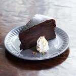 tag cafe - tagcafe不動人気no.1スイーツのガトーショコラ