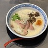 ラーメンは飲み物じゃ。