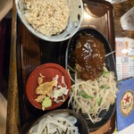 武州うどんあかねandみどりダイニング - 