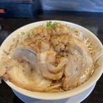 豚麺山脈 - 