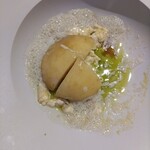 8go - 丸ごとの桃だったのですが切り分け前に写真を取り忘れました