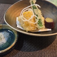 伊な勢 - 