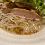 麺場 浜虎 - 澄み切ったスッキリ系スープ