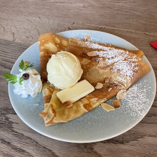 クレープリー・ル・ポンマリ_0