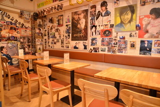 CAESAR Cafe - 