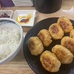 ホワイト餃子 はながさ - 