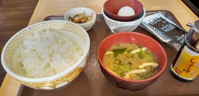 すき家 121号米沢徳町店 &ndash; 西米沢の24時間牛丼店｜手軽に美味しい食事を