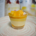 モンブラン - 完熟マンゴーのトロピカルパルフェ