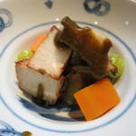 青山きいろ - 揚げ鮑ときのこのリゾット、海老芋唐揚げ、銀杏、鮑肝のソース。