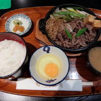 荒井屋 本店 - 牛鍋定食1300円
