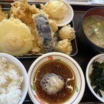 天丼・天ぷら本舗 さん天 - 料理写真: