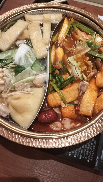 Dashi Nabe & Seafood no Mise Mondo