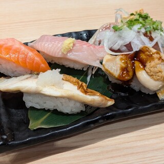 口コミ一覧 : にぎりの徳兵衛 御殿場店 - 御殿場/回転寿司 [食べログ]