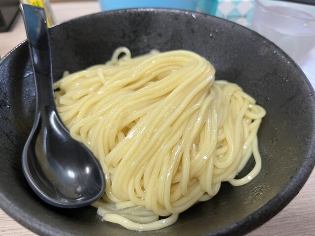 Echigo Tsukemen Ishin Oimachi Ten photo 4