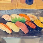 海鮮処 かふか - 寿司8貫＋ウニ軍艦巻