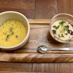 ファンケル ブラウンライス ミイルズ - カボチャのポタージュと黒トリュフのブッティーノ(洋風の茶碗蒸し)