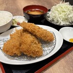 ひるとんヨルホル 安本  - アジフライ定食