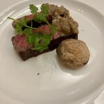 ファンケル ブラウンライス ミイルズ - 和牛のビステッカ