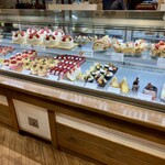 アントルメ菓樹 - ショーケース