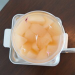 coffee house takizawake - 桃のゼリー（770円）
