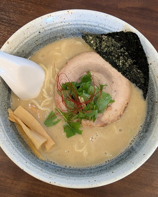 Menya Koharu photo 2