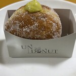 UN DONUT - 