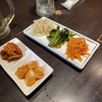 炭火焼肉 にく式 - 