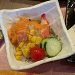 すし官太 - ミニ海鮮サラダUP