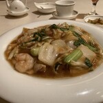 中国飯店 - 五目あんかけ焼きそば1400円