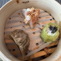 広東料理 センス - プレミアム蒸し餃子