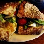 パーラー江古田 - 焼き野菜のサンド（チーズリュスティックで）